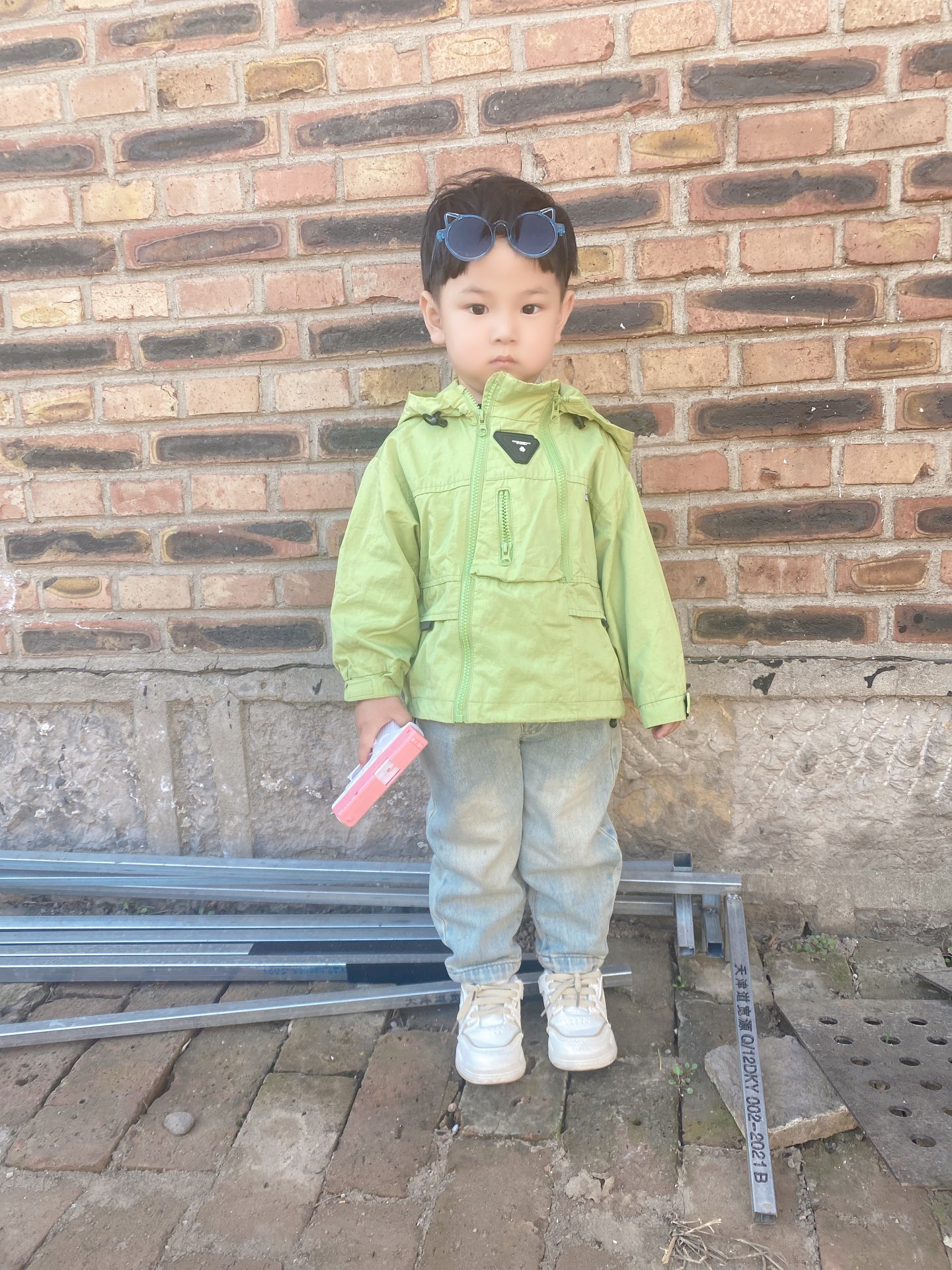 寻找失散亲人于洛樊照片